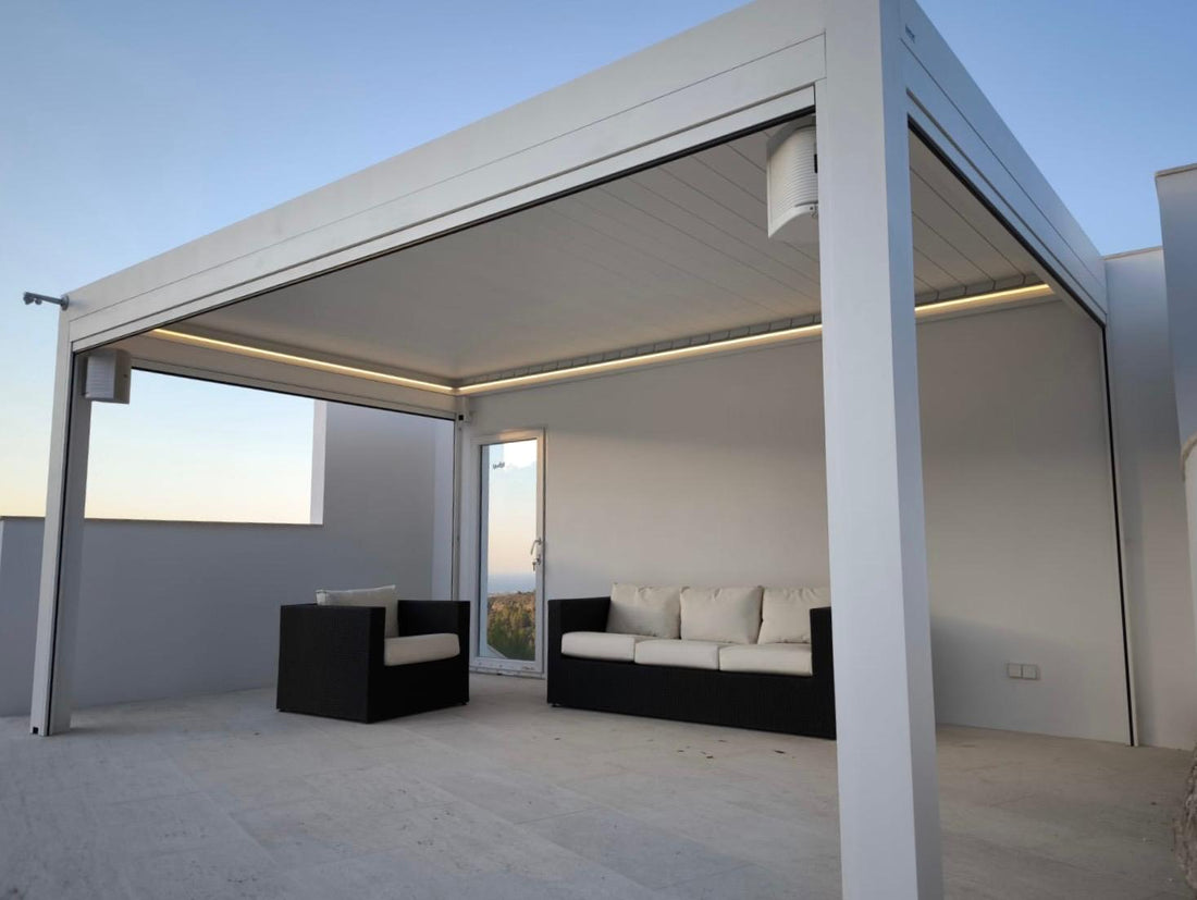 Pérgola Bioclimática P-150 – 2 columnas con LED perimetral